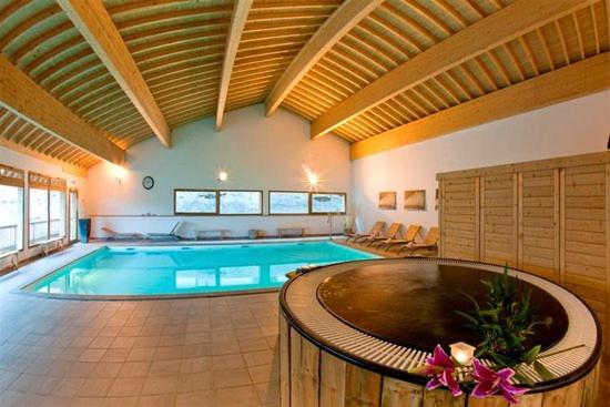 Appartement Orelle Val-Thorens Avec Spa Exterior photo